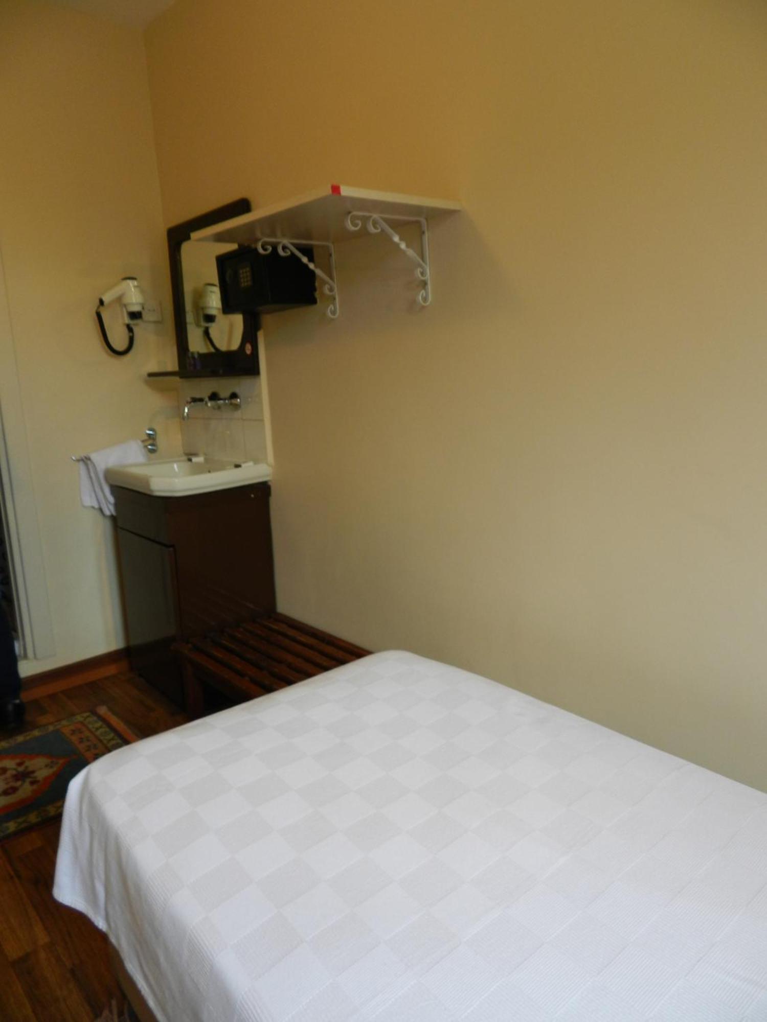 Berk Guest House - Grandma'S House イスタンブール 部屋 写真