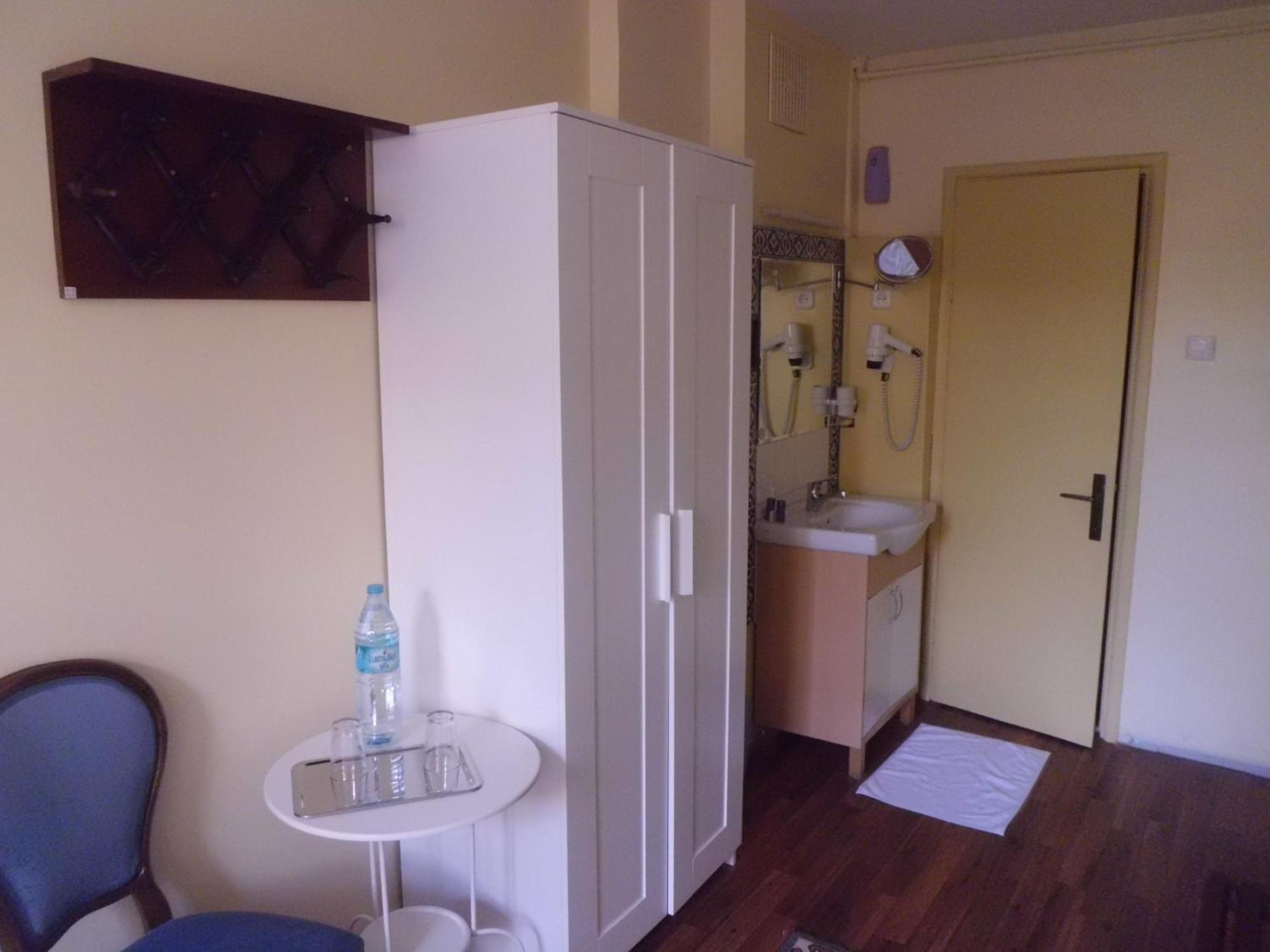 Berk Guest House - Grandma'S House イスタンブール 部屋 写真