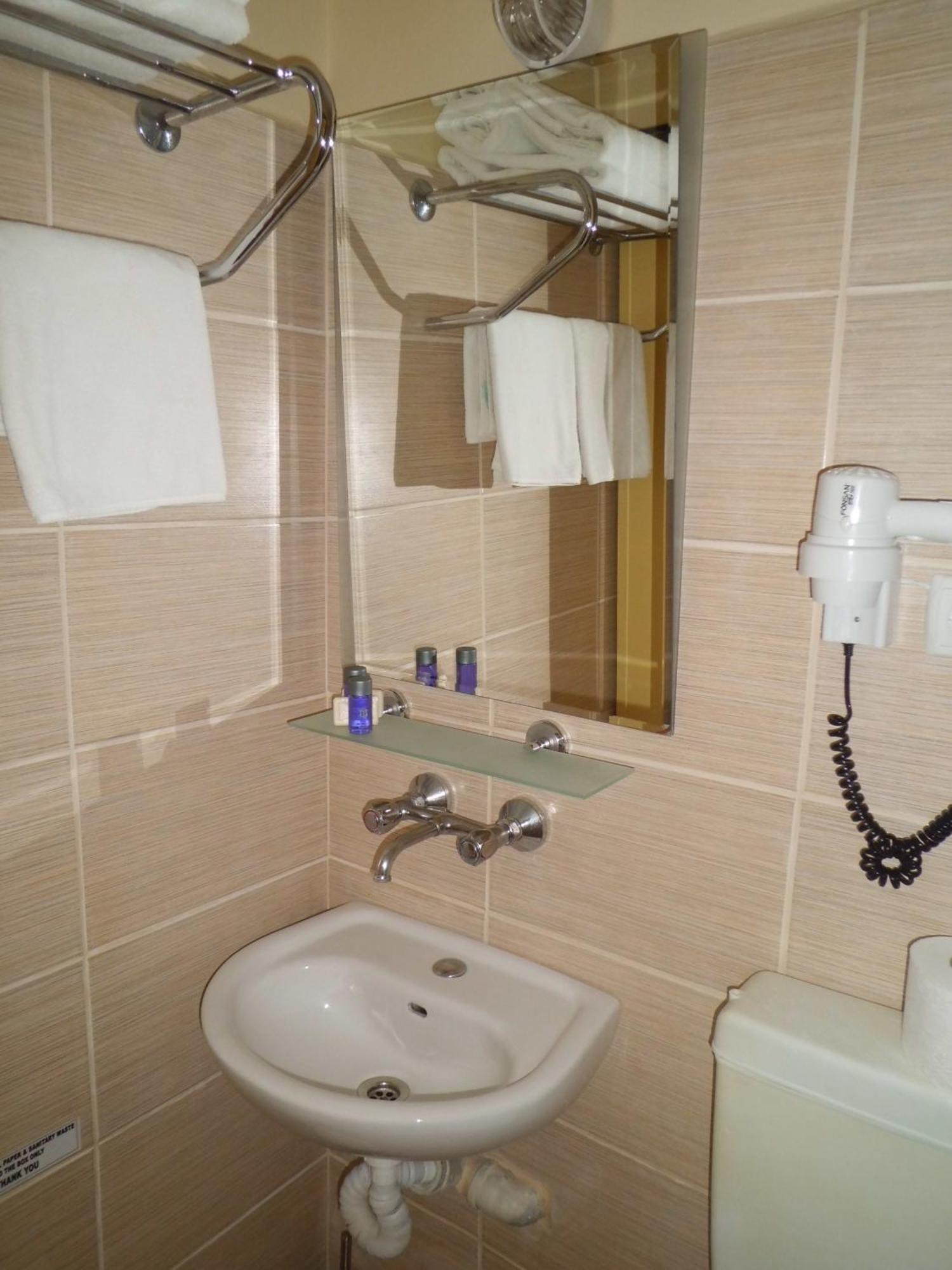 Berk Guest House - Grandma'S House イスタンブール 部屋 写真