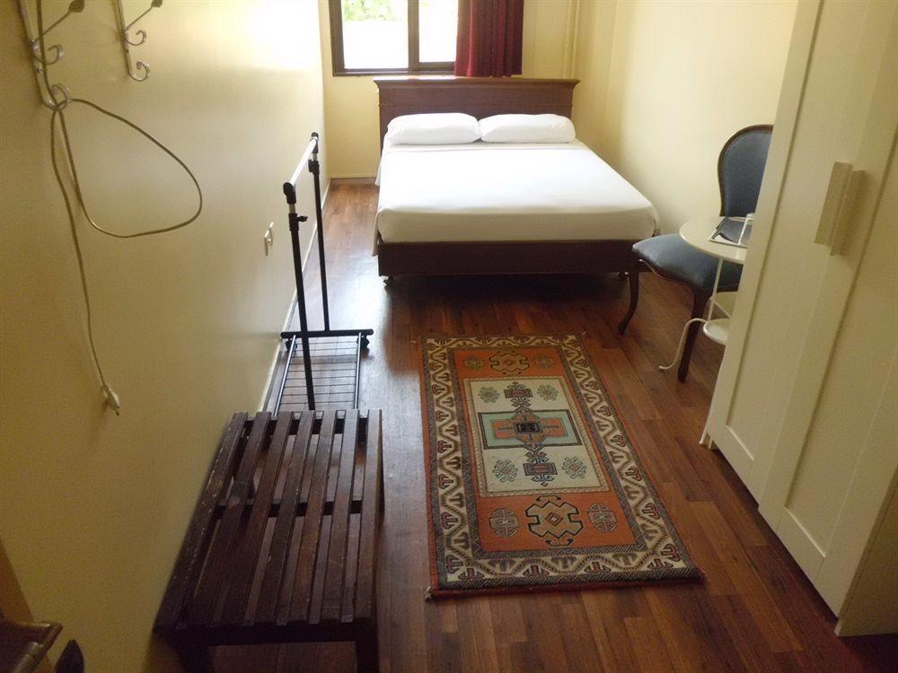 Berk Guest House - Grandma'S House イスタンブール エクステリア 写真